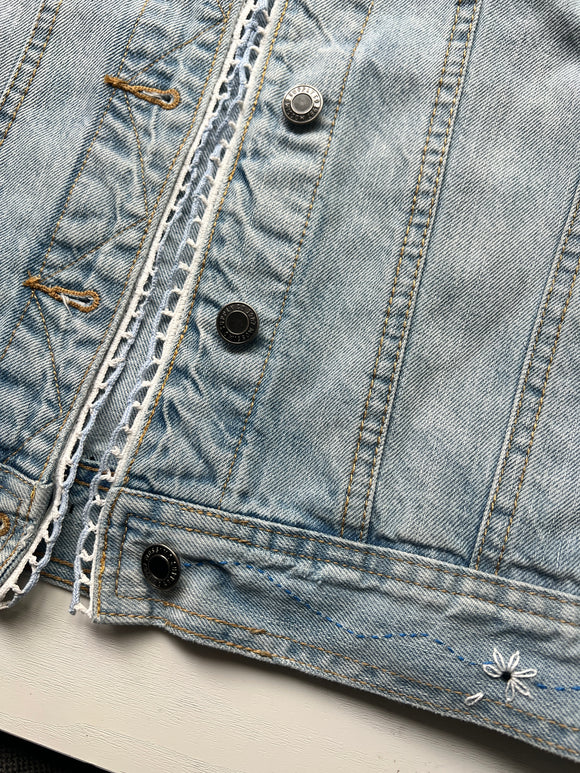 Light Denim Plus Linen & Crochet