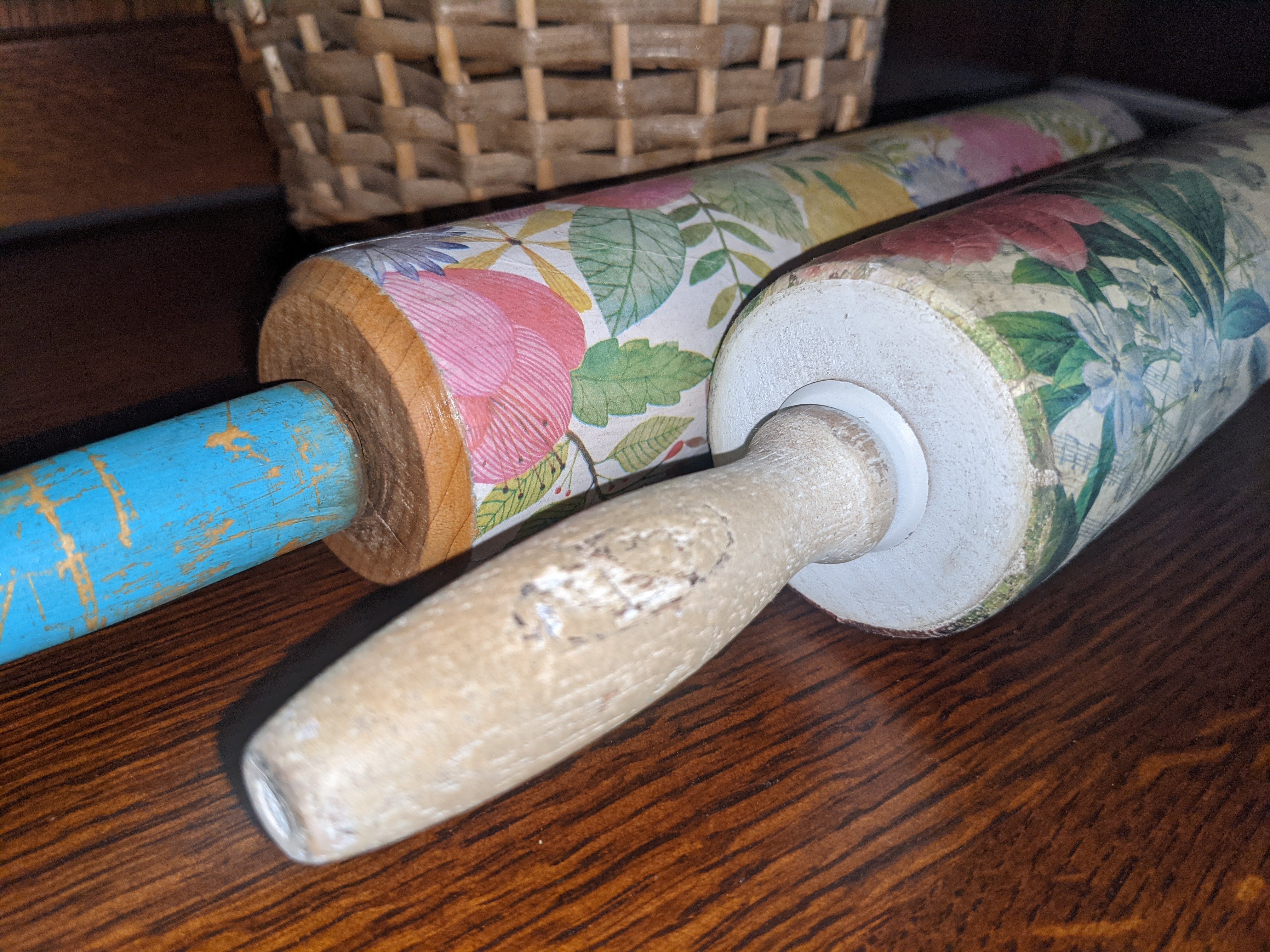 Floral Decorative Rolling Pin-Turquoise Handles